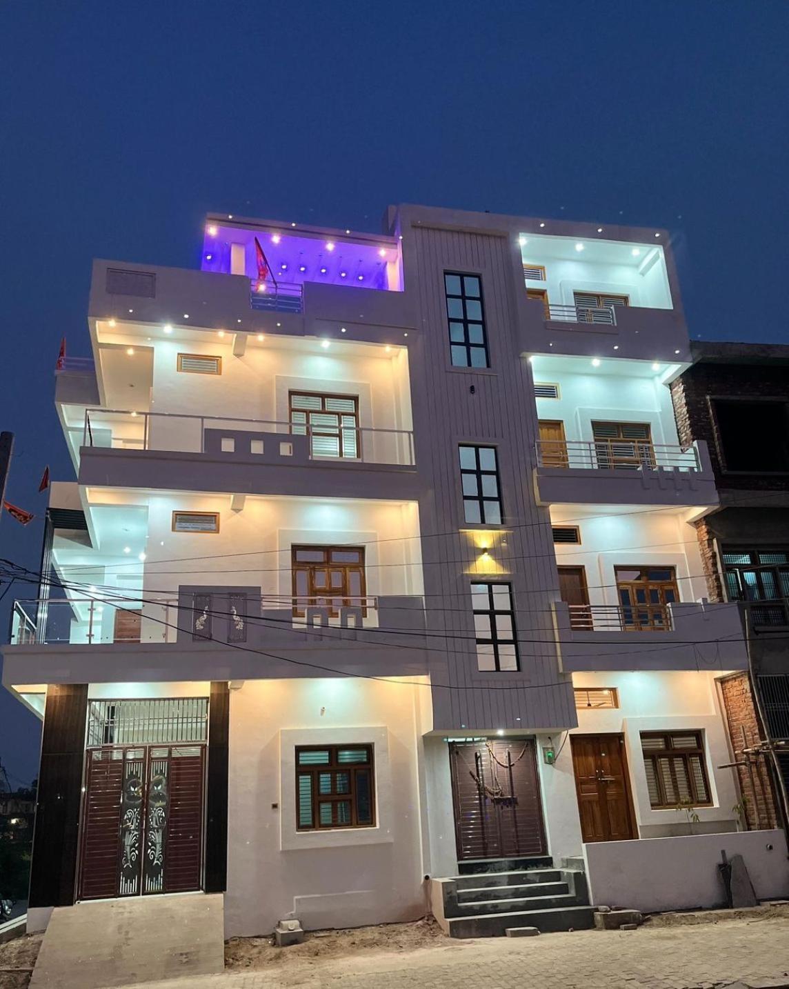 Shri Ram International Home Stay Ayodhya Exterior foto
