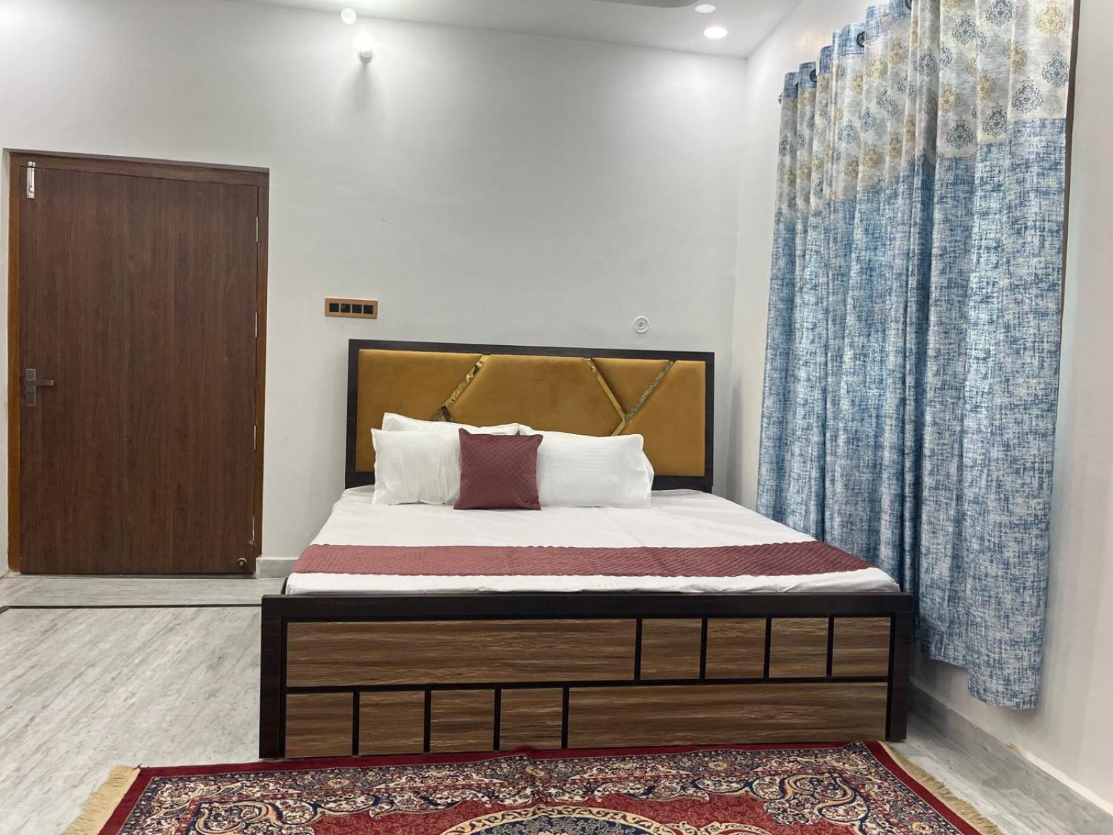 Shri Ram International Home Stay Ayodhya Exterior foto