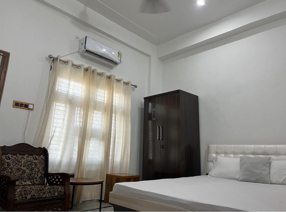 Shri Ram International Home Stay Ayodhya Exterior foto